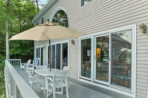 156 Big Barndoor And Lot Island Alton NH 03809