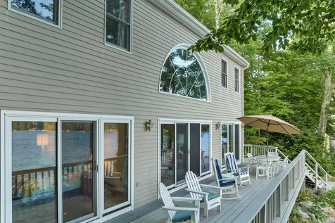 156 Big Barndoor And Lot Island Alton NH 03809