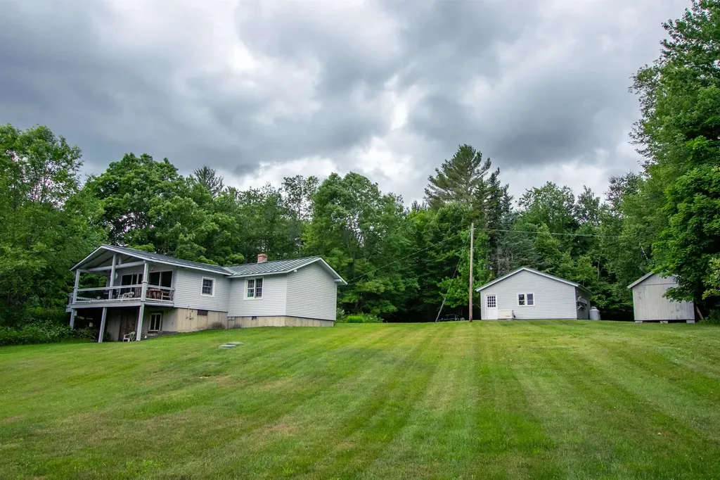 179 Cliffs Lane Londonderry VT 05148