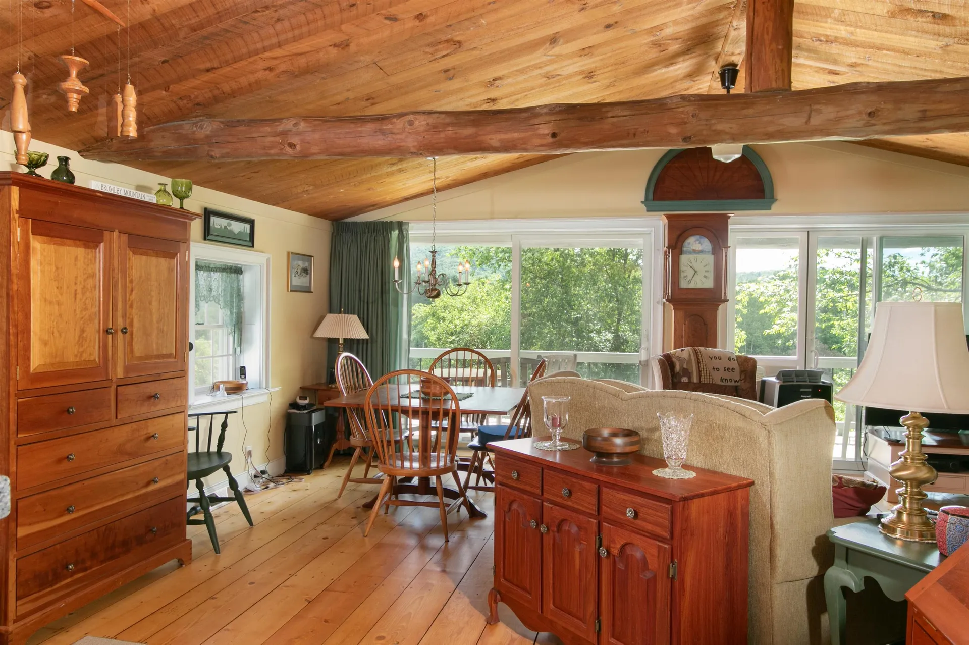 179 Cliffs Lane Londonderry VT 05148