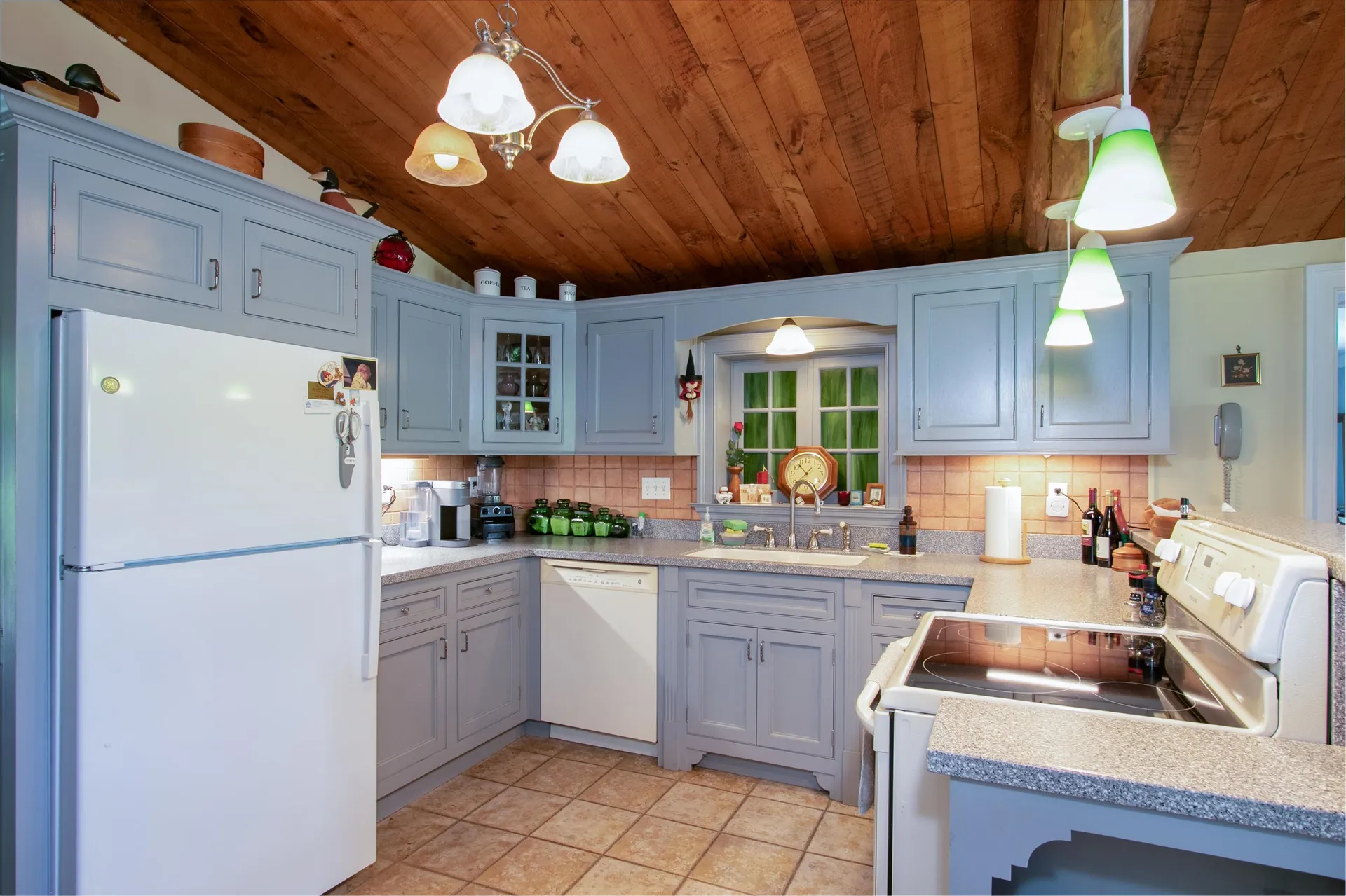 179 Cliffs Lane Londonderry VT 05148