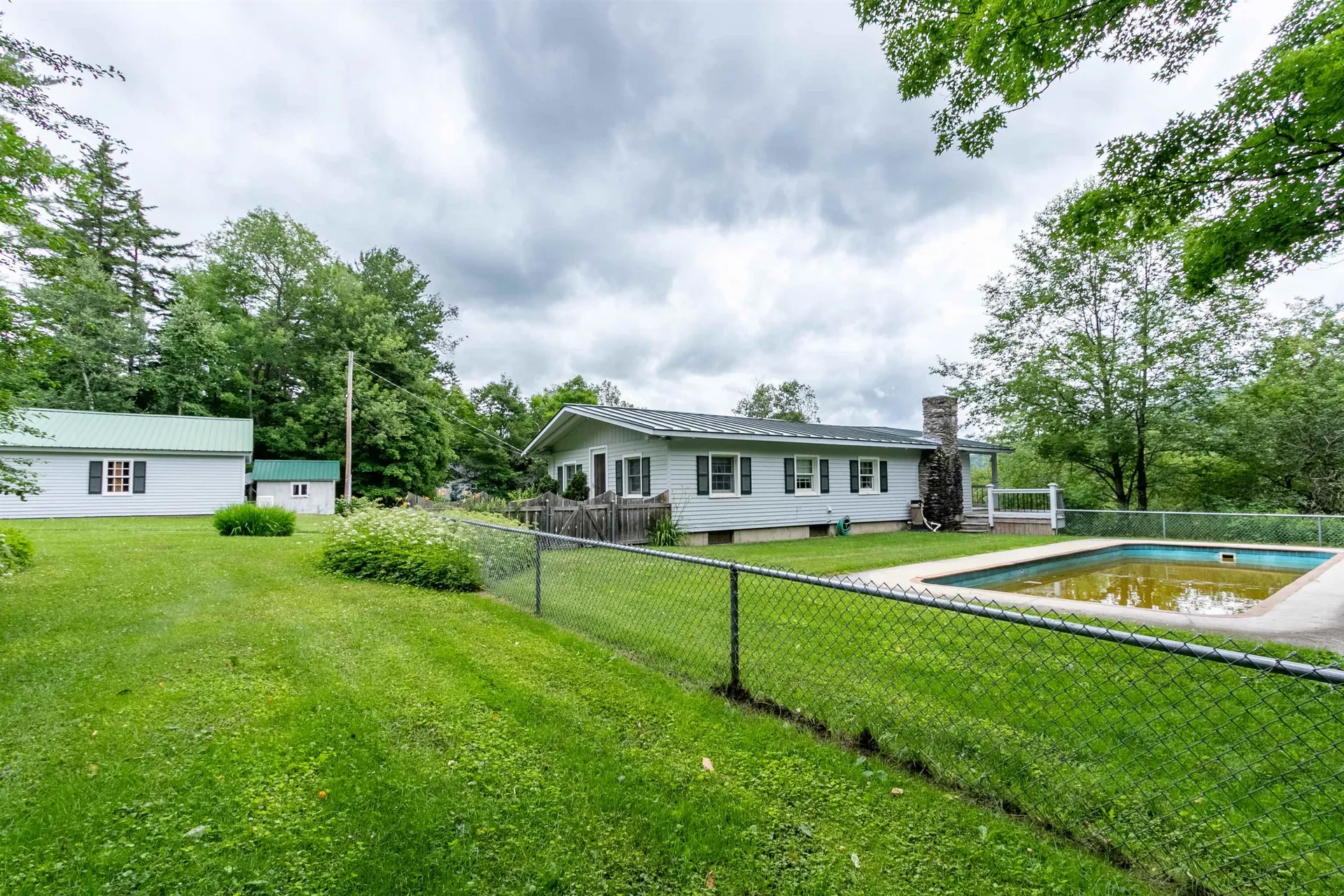 179 Cliffs Lane Londonderry VT 05148