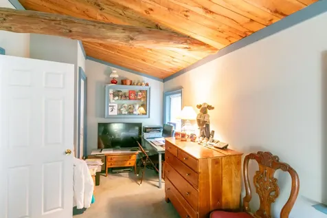 179 Cliffs Lane Londonderry VT 05148