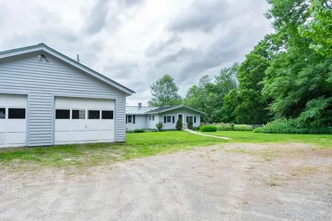 179 Cliffs Lane Londonderry VT 05148