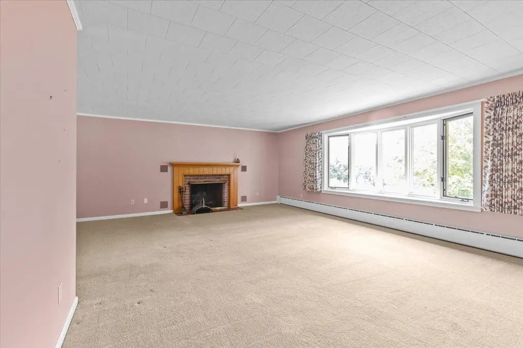 106 Fairwood Parkway Morristown VT 05661