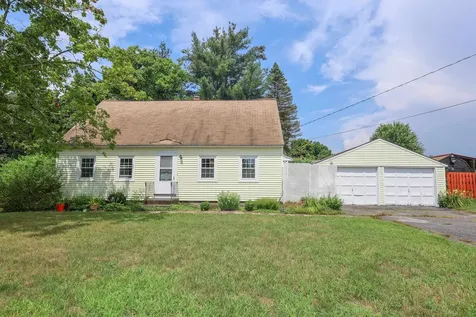 49 Seminole Drive Nashua NH 03063
