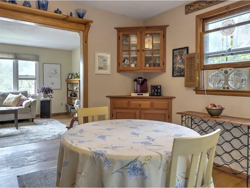 29 Home Avenue Burlington VT 05401