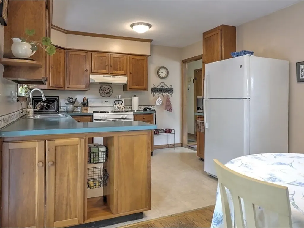 29 Home Avenue Burlington VT 05401
