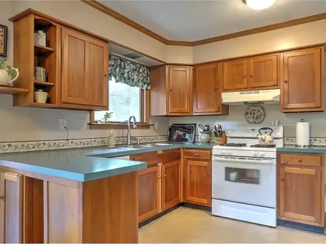 29 Home Avenue Burlington VT 05401