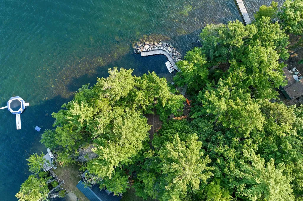 78, 79 Cow Island Tuftonboro NH 03816