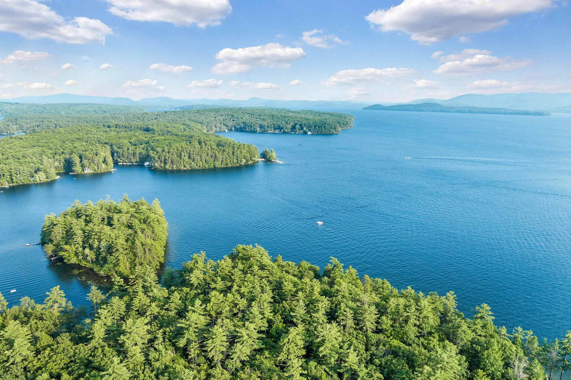 78, 79 Cow Island Tuftonboro NH 03816