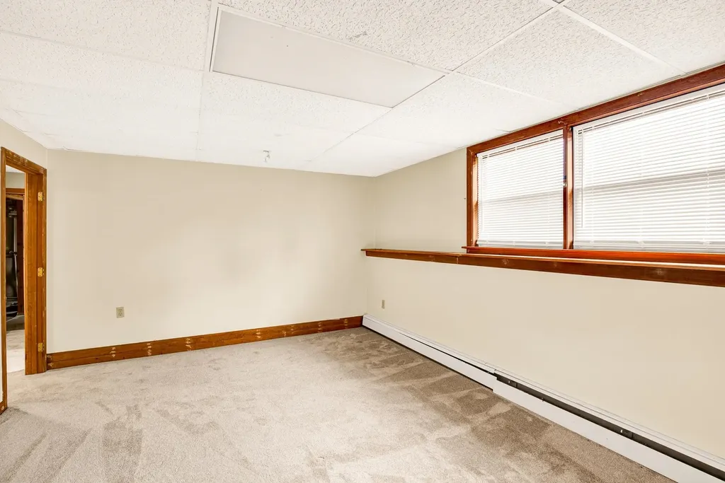 35 Western Avenue Rochester NH 03867