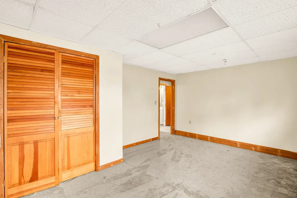 35 Western Avenue Rochester NH 03867
