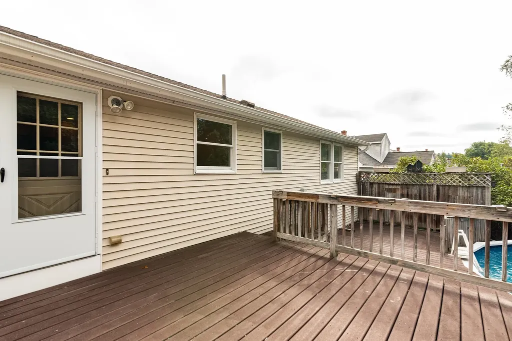35 Western Avenue Rochester NH 03867