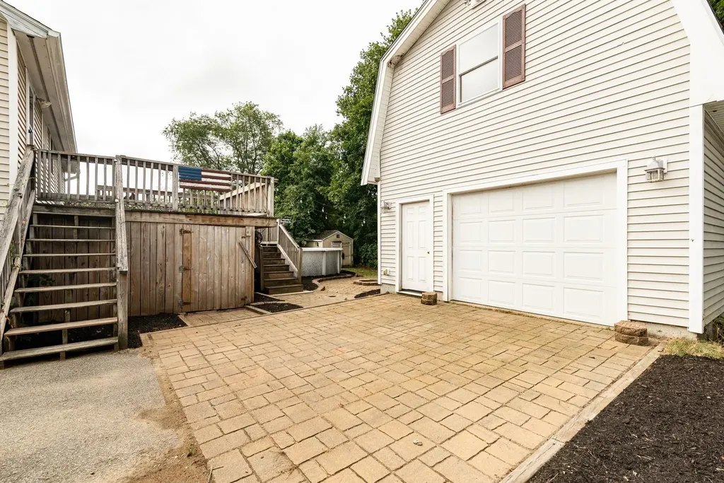 35 Western Avenue Rochester NH 03867
