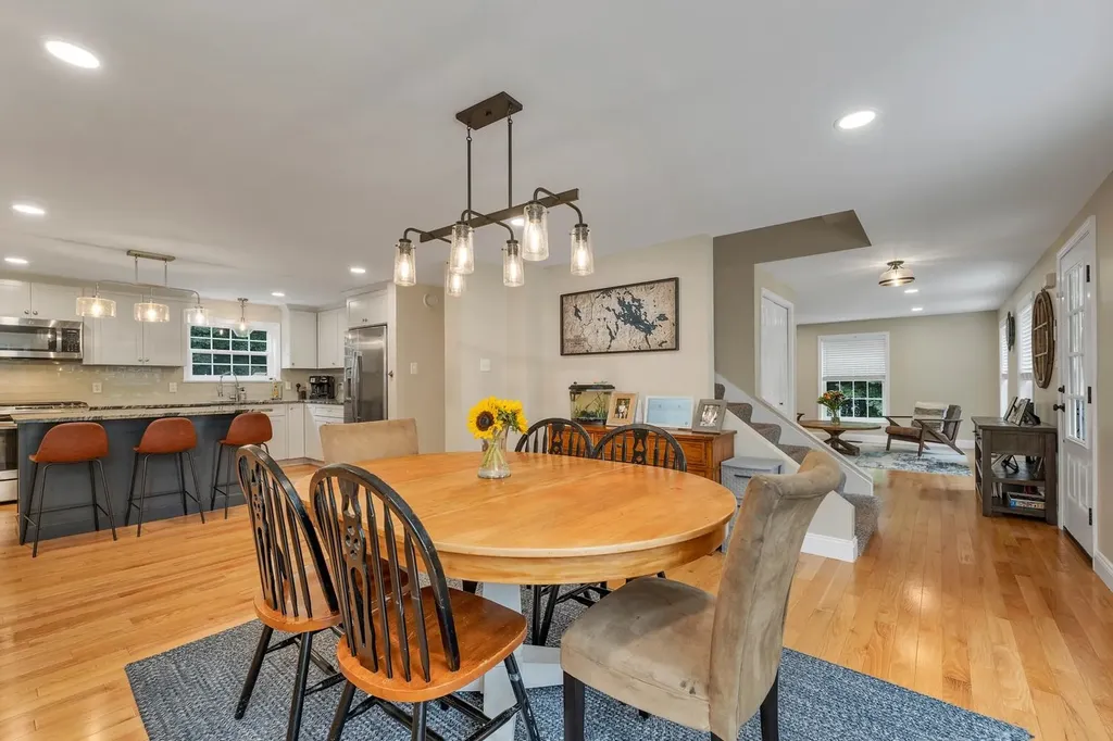 59 Blueberry Hill Lane Gilford NH 03249