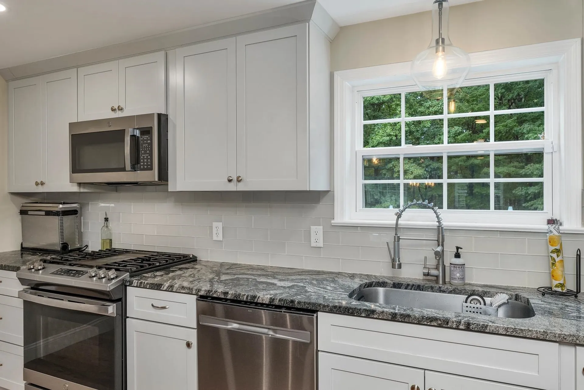 59 Blueberry Hill Lane Gilford NH 03249