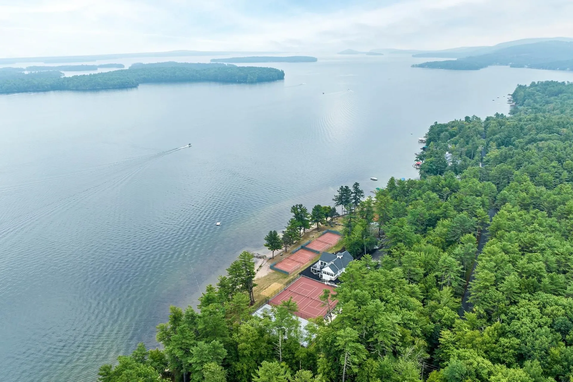 59 Blueberry Hill Lane Gilford NH 03249