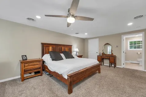 59 Blueberry Hill Lane Gilford NH 03249