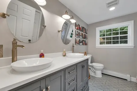 59 Blueberry Hill Lane Gilford NH 03249