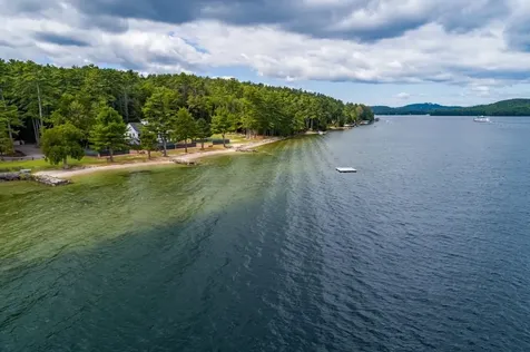 59 Blueberry Hill Lane Gilford NH 03249