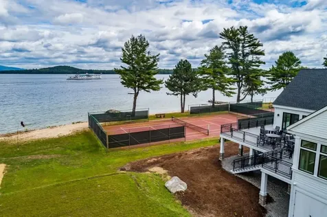 59 Blueberry Hill Lane Gilford NH 03249