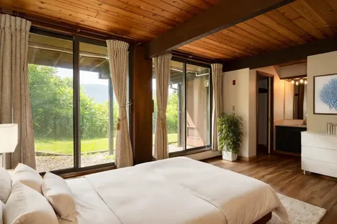 23 Murray Hill Heights Road Manchester VT 05255