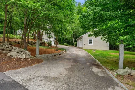 106 Christian Hill Road Amherst NH 03031