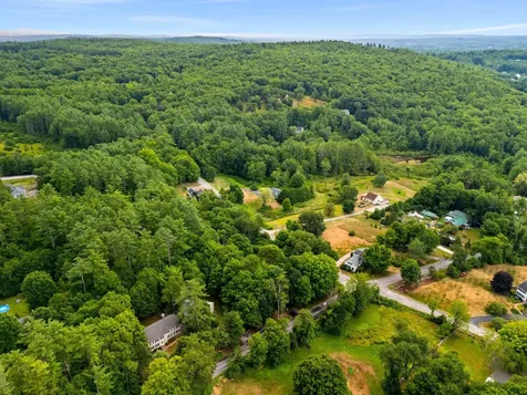 106 Christian Hill Road Amherst NH 03031