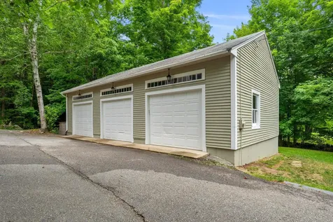 106 Christian Hill Road Amherst NH 03031