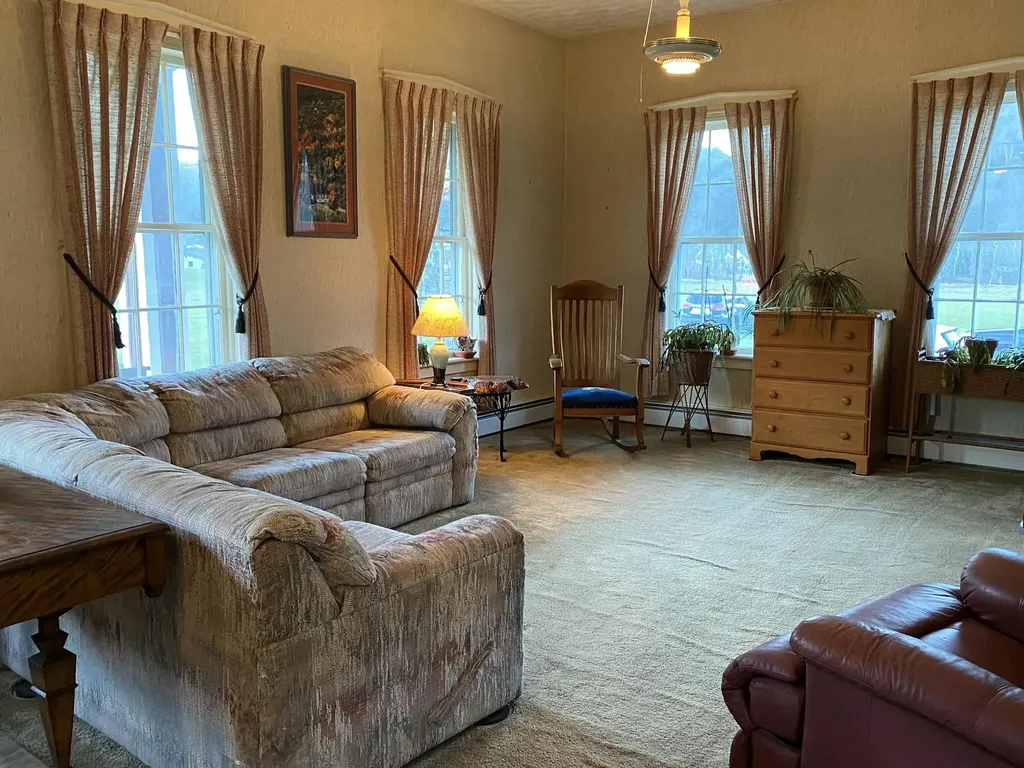 61 Putnam Road Bridgewater VT 05035