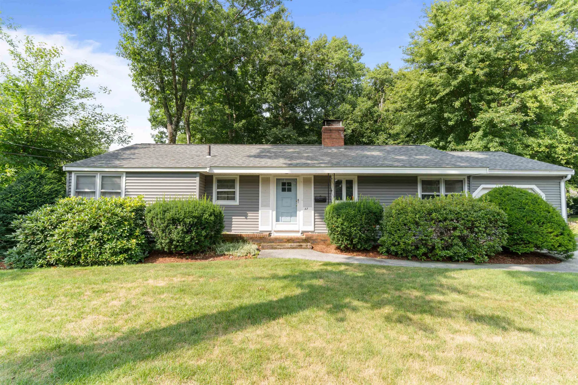 57 Dublin Avenue Nashua NH 03063