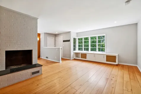 93 Blackbriar Road Woodstock VT 05091