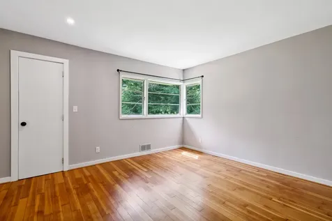93 Blackbriar Road Woodstock VT 05091