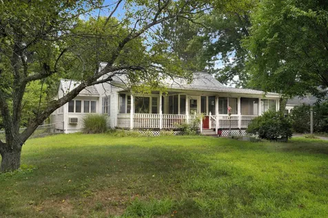 20 Geneva Street Warner NH 03278