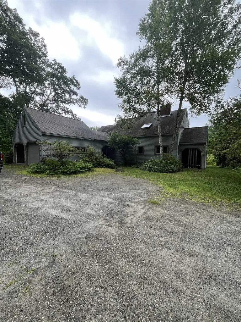 106 Gilson Road Hartland VT 05048