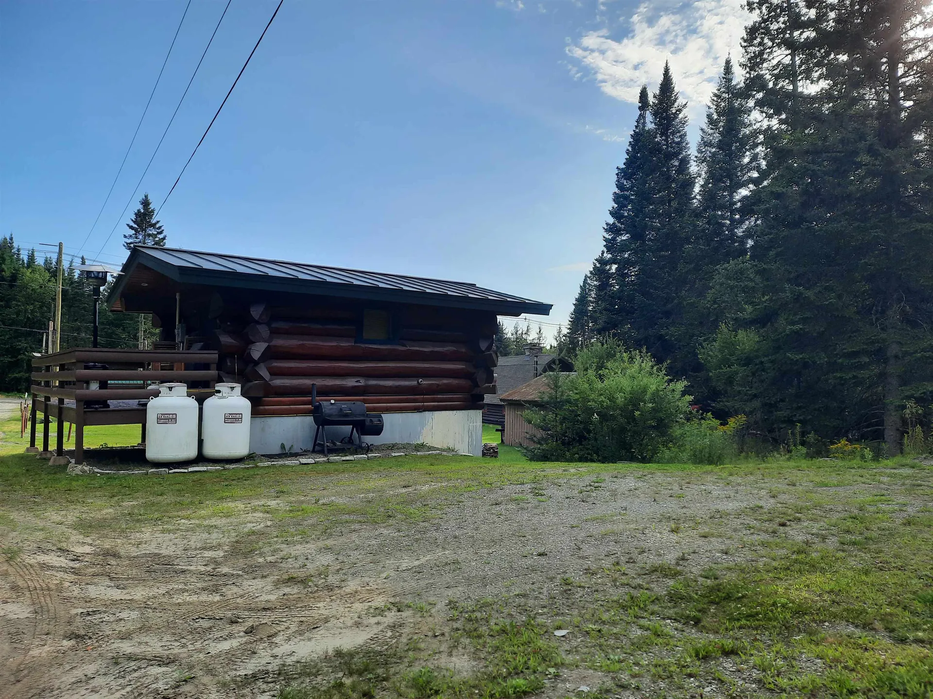2891 North Main Street Pittsburg NH 03592