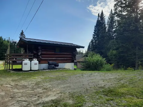 2891 North Main Street Pittsburg NH 03592