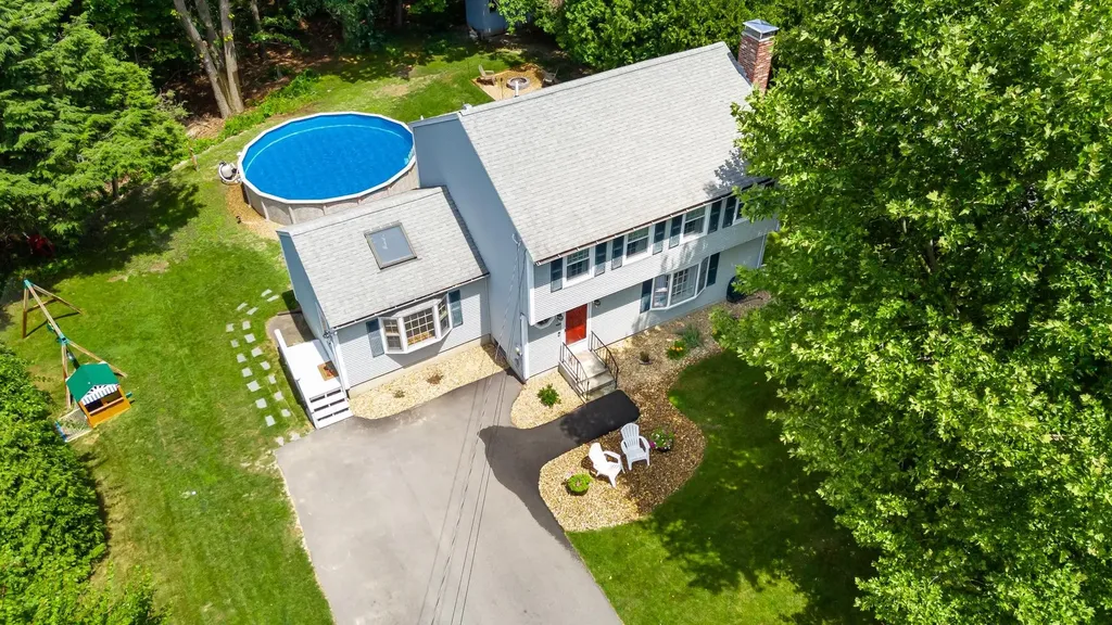 19 Macdonald Drive Nashua NH 03062
