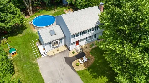 19 Macdonald Drive Nashua NH 03062