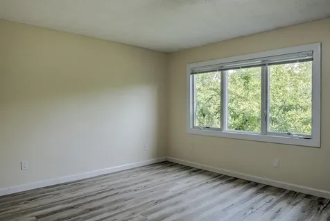 17 Skyview Circle Keene NH 03431