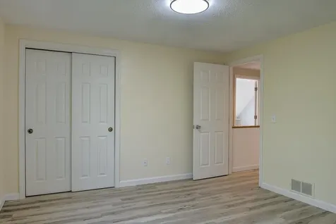 17 Skyview Circle Keene NH 03431