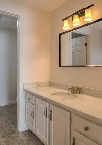 17 Skyview Circle Keene NH 03431
