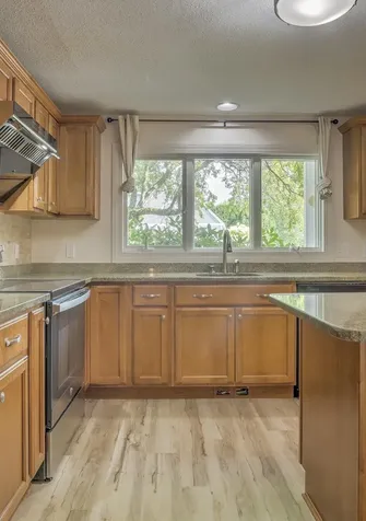 17 Skyview Circle Keene NH 03431