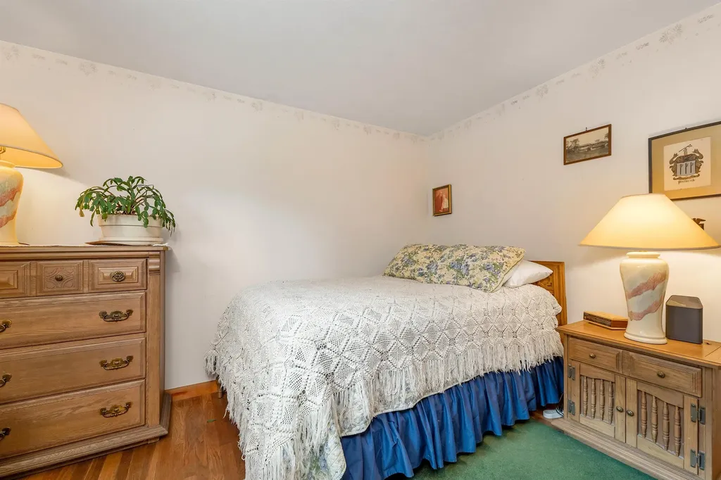 12 Coach Road Gilford NH 03249