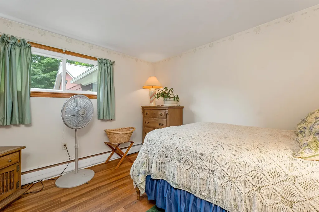 12 Coach Road Gilford NH 03249