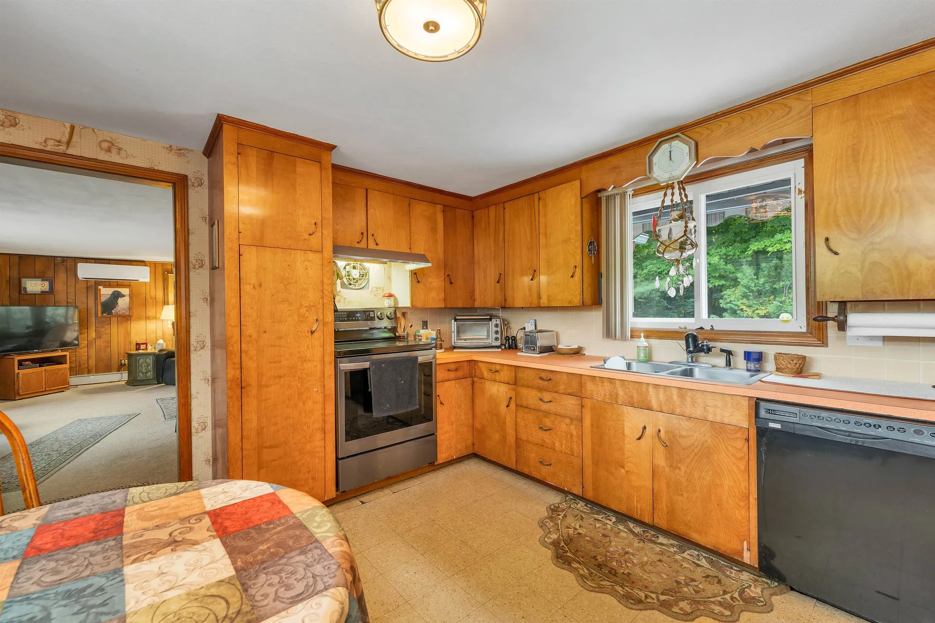 12 Coach Road Gilford NH 03249