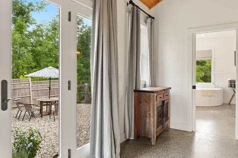 47 Vineyard View Drive Charlotte VT 05445-4201