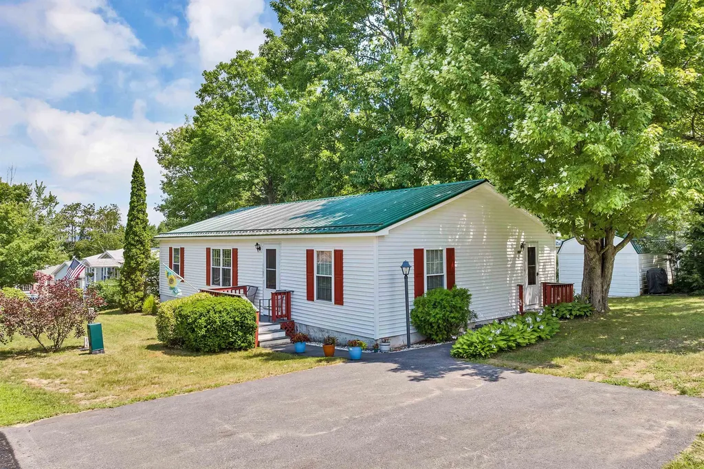 101 Logan Drive Laconia NH 03246