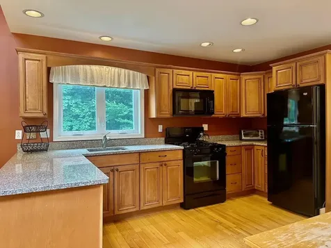 476 Edie Lane Jamaica VT 05343